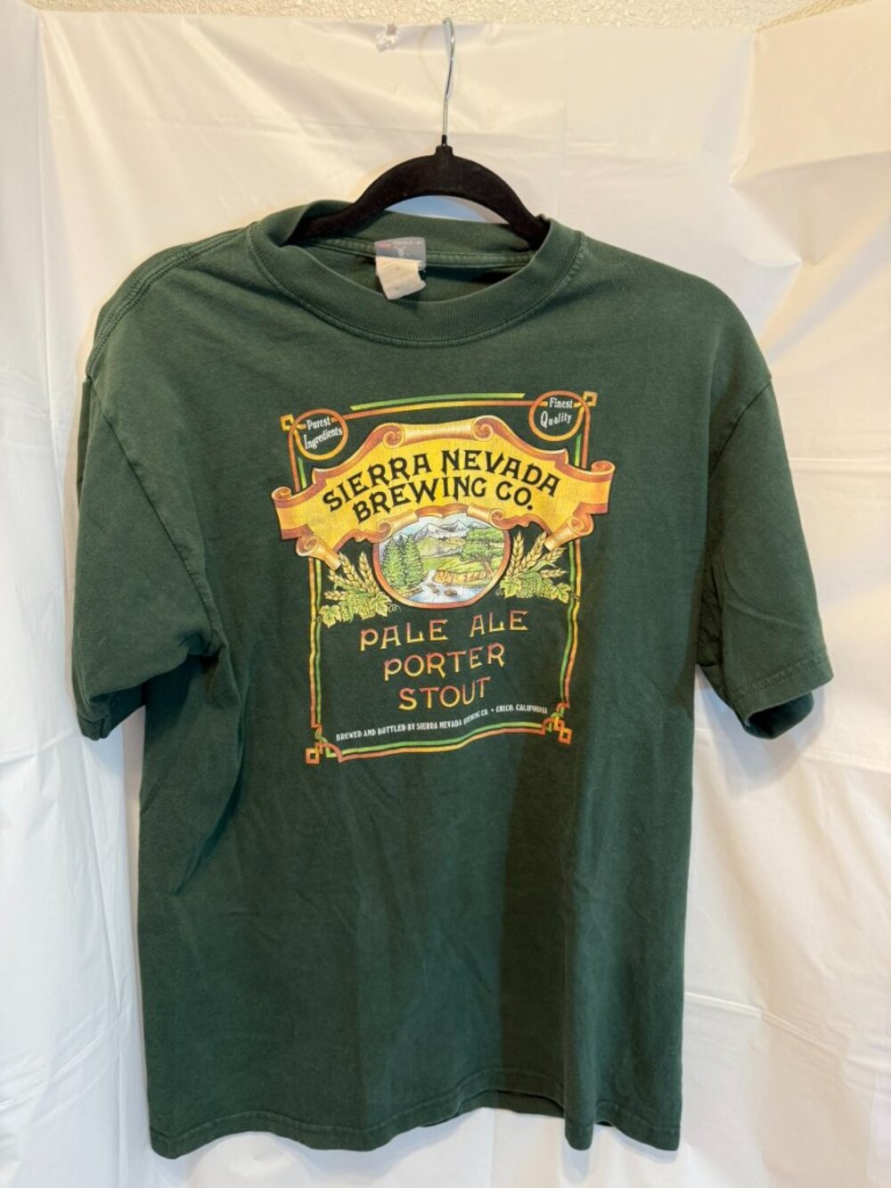 Sierra Nevada Brewing Co Green Graphic T-Shirt M